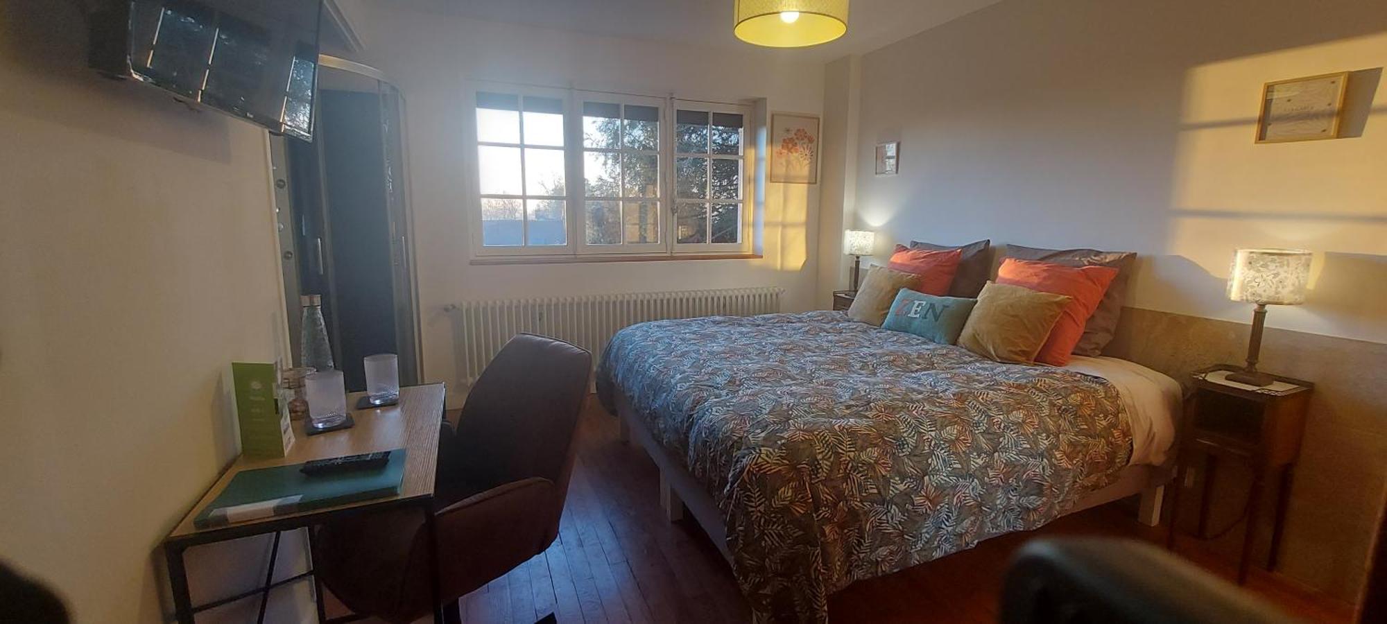 Maella Bed & Breakfast *